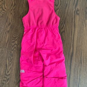 2T girls north face snow pants. Worn only 1 time